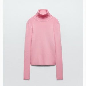 Basic knit sweater in pink - size S